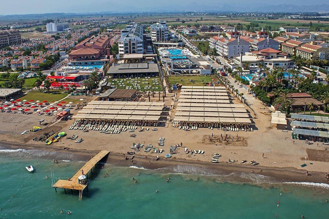 Crystal Waterworld Resort & Spa