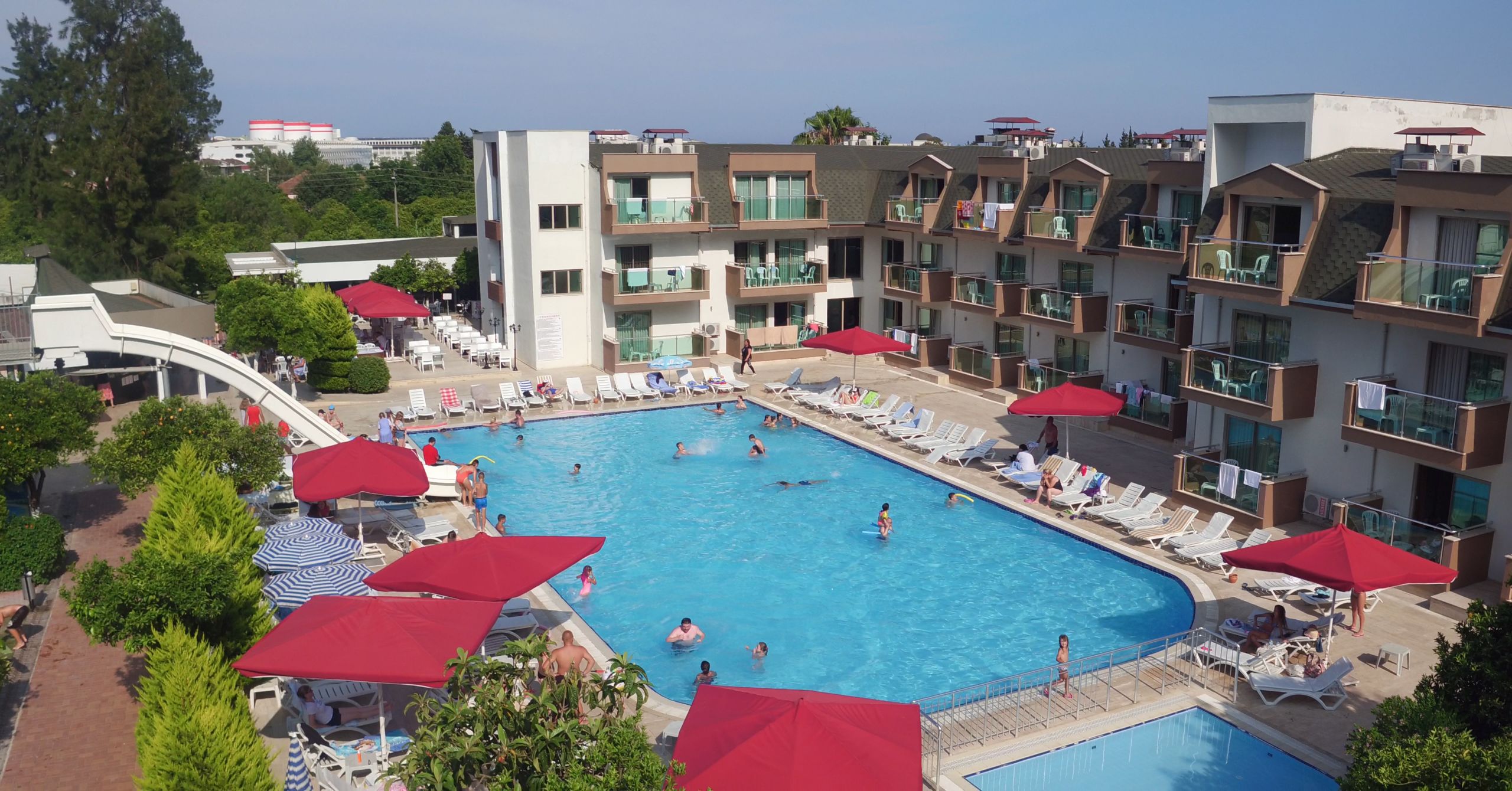 Monna Roza Garden Resort Hotel